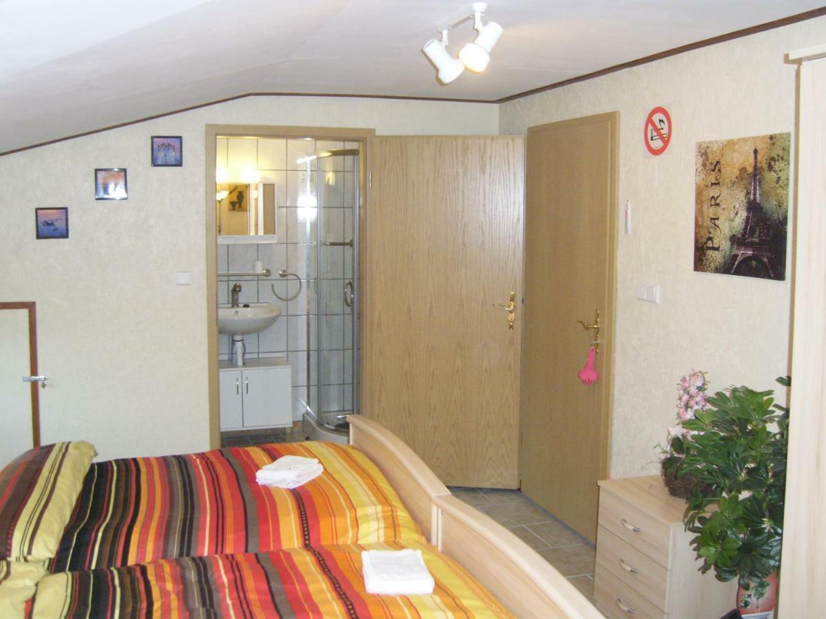 B & B Gross Methling Dargun Ngoại thất bức ảnh